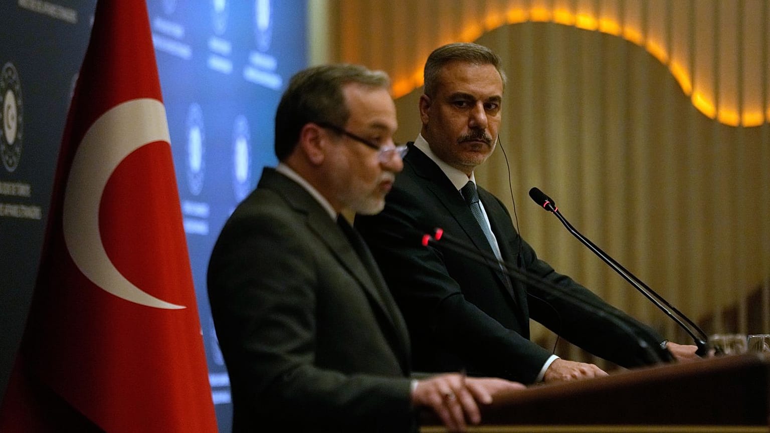 وزرای خارجه ترکیه و ایران