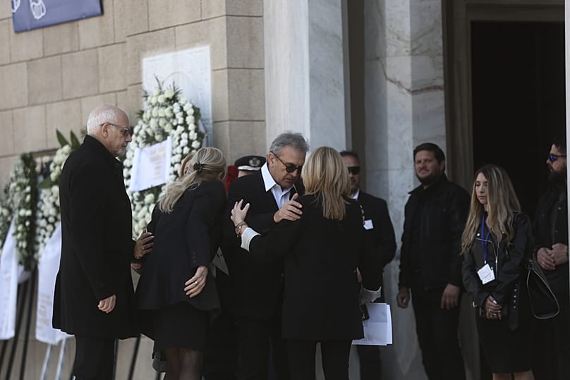 Ο Γιώργος Νταλάρας