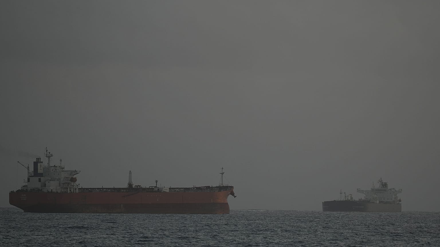 El petrolero Anatoly Kolodki, con bandera rusa, se aproxima a Matanzas, Cuba, el martes 31 de marzo de 2026.