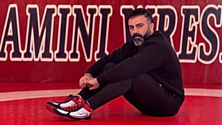 Meisam Amini, lutteur professionnel, vice-champion du monde et entraîneur de lutte libre