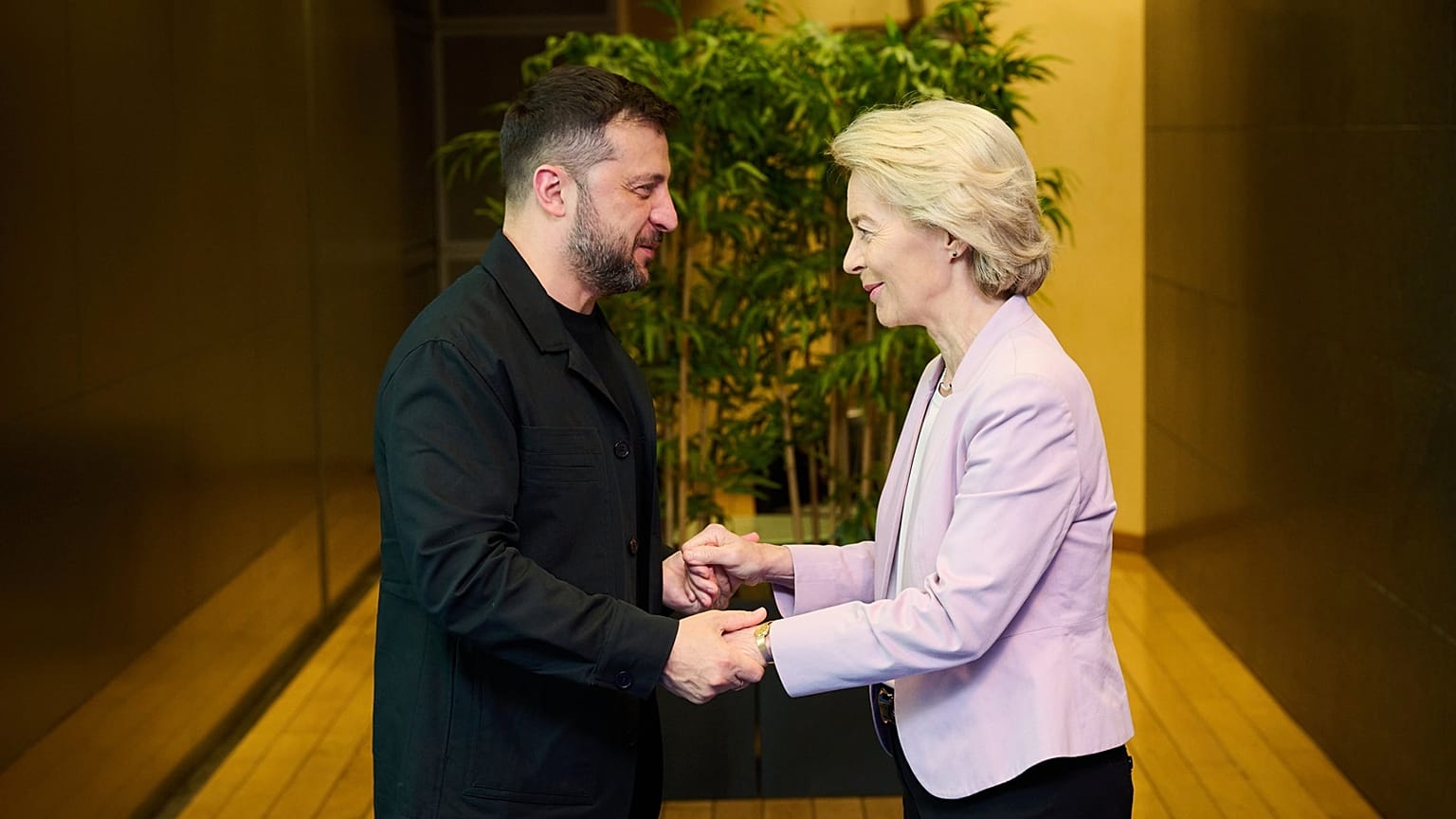 The EU's loan to Ukraine remains blocked by Hungary.