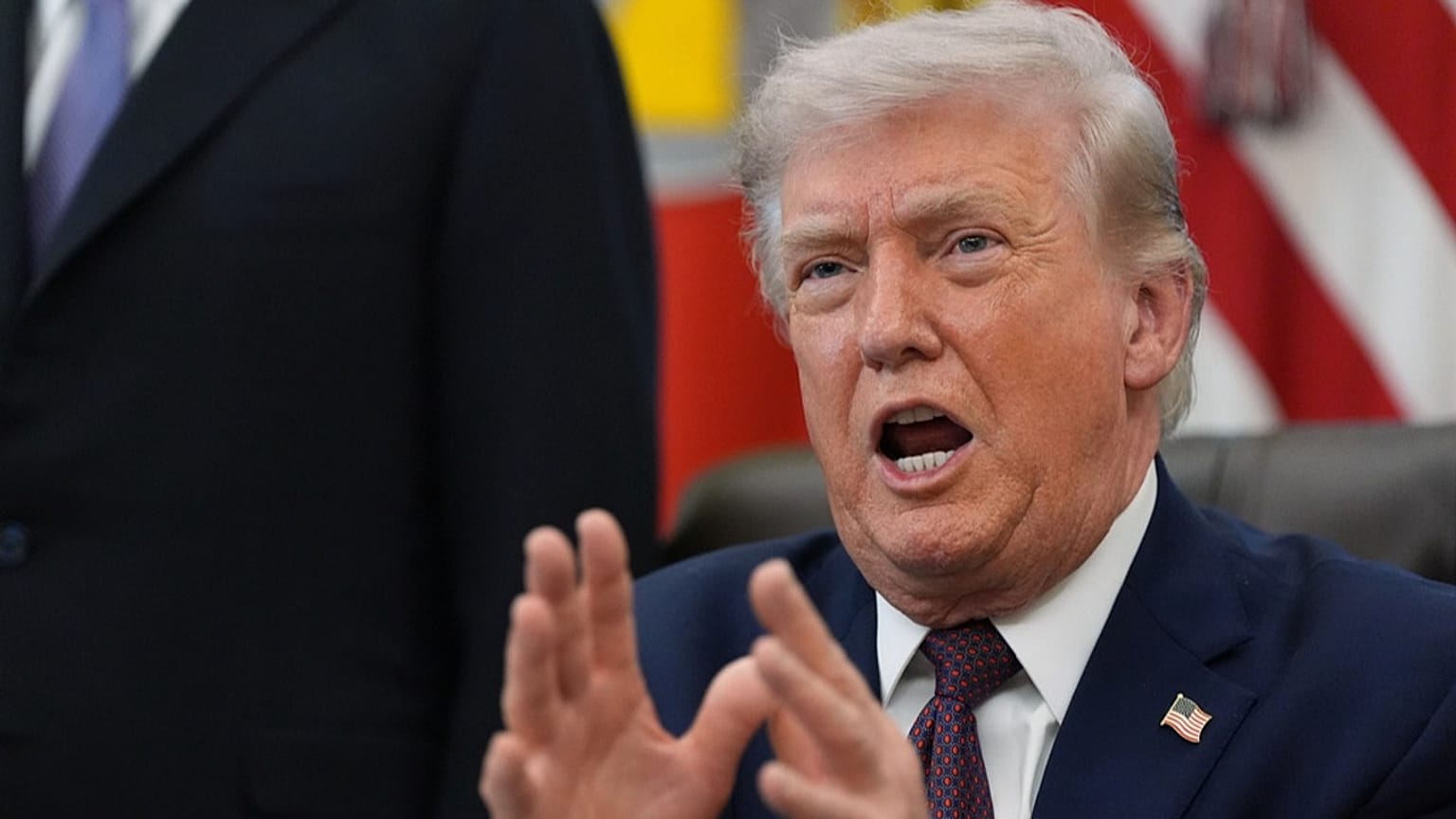 الرئيس الأمريكي دونالد ترامب 