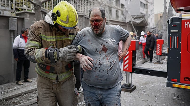 مردی مجروح در حمله به مناطف مسکونی در تهران، ۲۸ مارس ۲۰۲۶