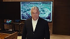 Orbán Viktor miniszterelnök a Védelmi Tanács ülése után 2026. április 5-én