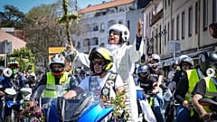 Father Avelino Alves arrives in the town of Sintra for the 2026 Easter Procession. Credits: instagram Sintra Town Hall