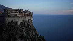 Η Ιερά Μονή Σίμωνος Πέτρας στο Άγιον Όρος