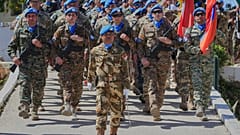 ARCHIV: Unifil-Soldaten verschiedener Nationalitäten im Hauptquartier von Naqoura im Libanon (19. März 2025)