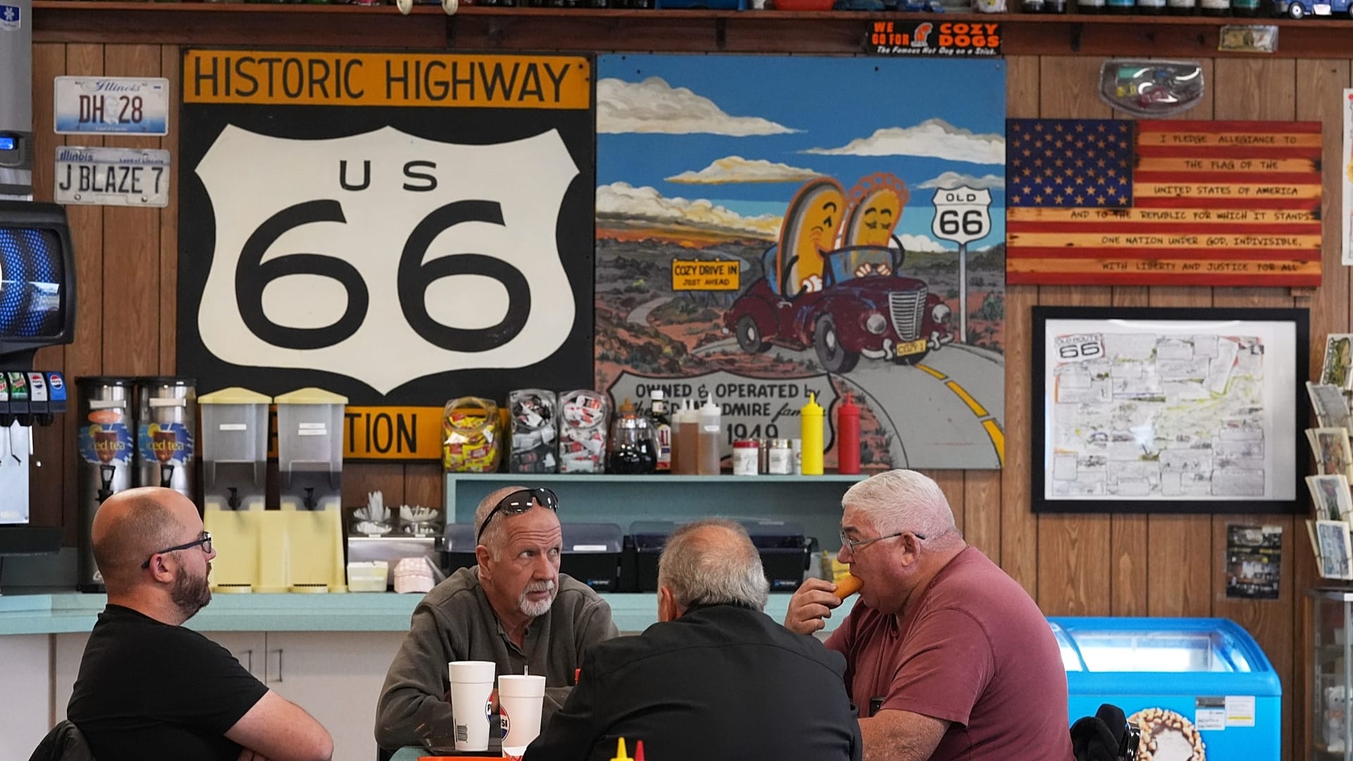 La icónica Ruta 66 cumple un siglo llena de nostalgia - Yahoo Noticias
