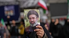تصویر مجتبی خامنه‌ای در تهران 