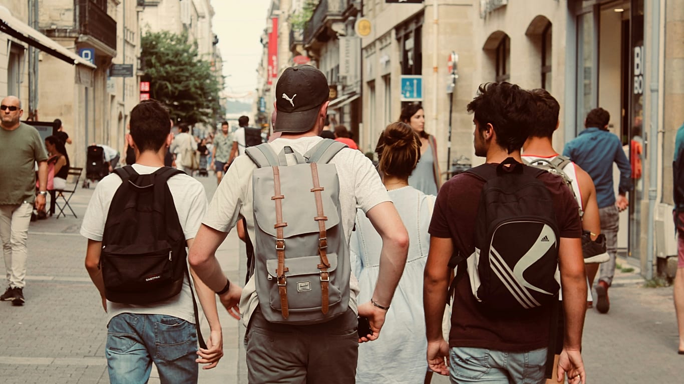 40,000 free travel passes for young Europeans
