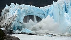 Ο παγετώνας Perito Moreno χάνει πάγο