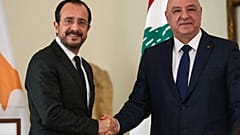 Νίκος Χριστοδουλίδης και Τζόζεφ Αούν