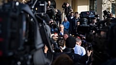 Ministerpräsident Viktor Orbán spricht nach der Abgabe seiner Stimme bei den Parlamentswahlen in Budapest