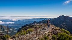 Die Hochgebirgswanderung startet am Aussichtspunkt Pico de Areeiro
