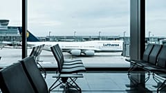 Der Streik wurde weniger als zwei Tage vorher angekündigt. Er bringt bis zu 80 % der Flüge von Frankfurt und München in Gefahr.