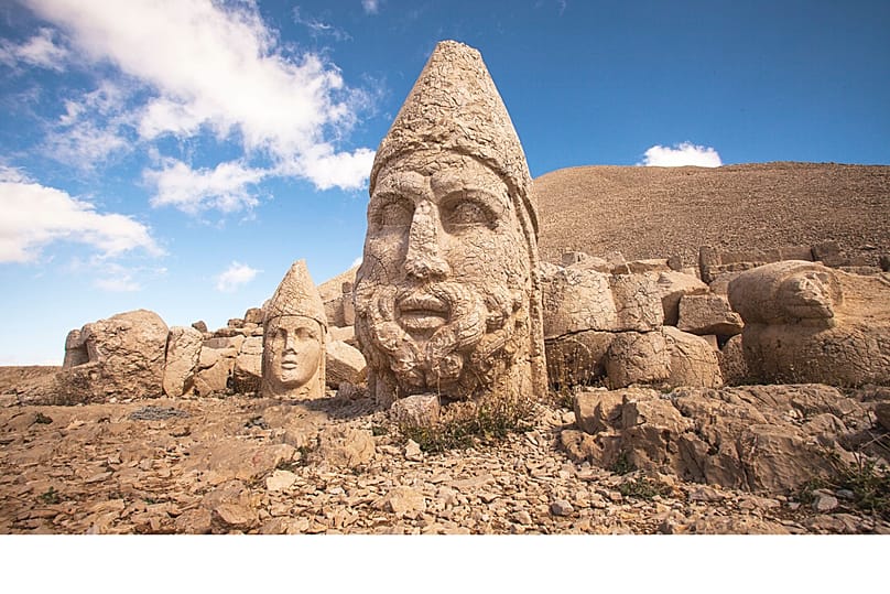 Las antiguas estatuas del monte Nemrut 