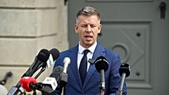 Péter Magyar, Vorsitzender der Theiß-Partei nach dem Treffen mit dem Staatspräsidenten vor dem Sándor-Palast, 15.04.2026