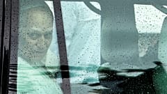Papst Leo XIV. reist nach Besuch der Ausgrabungsstätte Hippo in Annaba ab