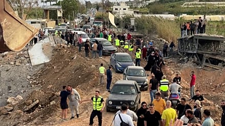 Liban : la trêve entre en vigueur, un axe clé du sud rouvre partiellement