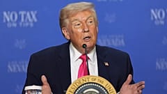 Trump spricht am Donnerstag, 16. April 2026, in Las Vegas bei einer Diskussionsrunde über Steuerfreiheit für Trinkgelder.