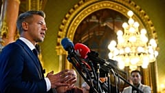 Magyar Péter a parlmentben 