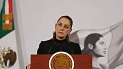 La presidente messicana Claudia Sheinbaum tiene la sua conferenza stampa mattutina al Palazzo Nazionale di Città del Messico il 23 febbraio 2026.
