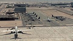 Internationale Airlines fliegen Katars Hauptstadt Doha wieder an