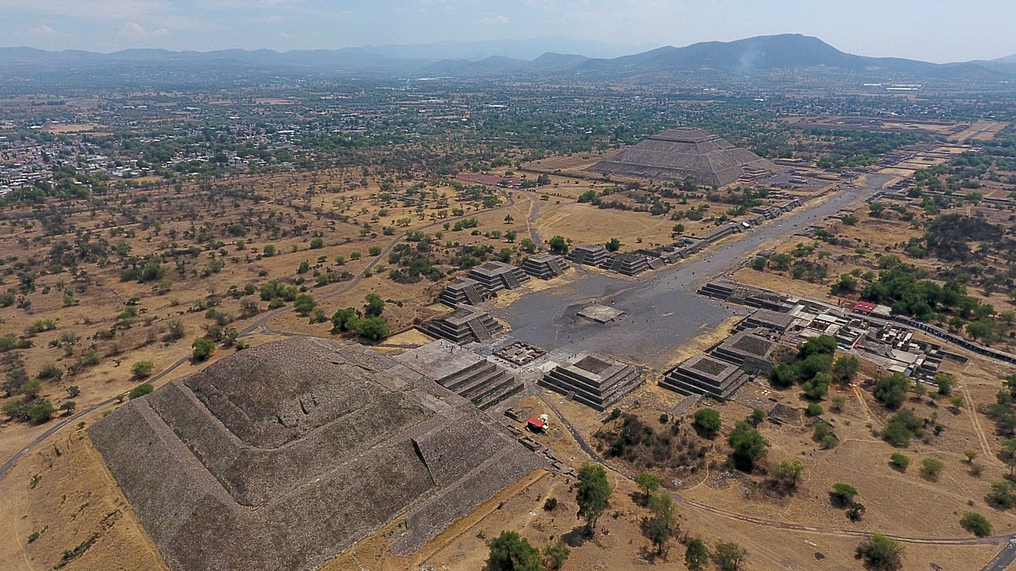 Une fusillade fait au moins un mort et cinq blessés à la Pyramide de la Lune de Teotihuacán