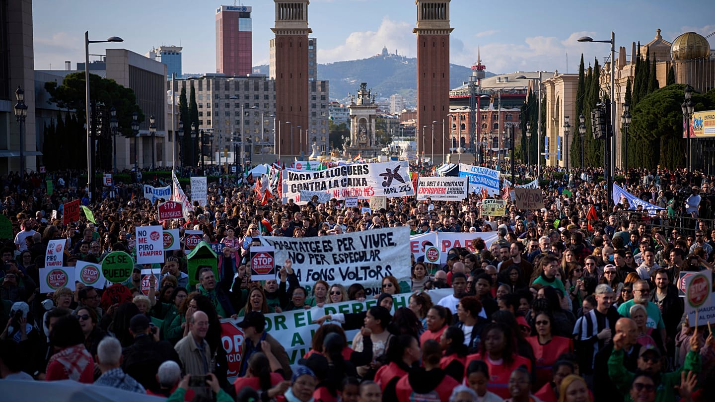Spain launches €7bn public housing plan to tackle soaring rents and housing crisis