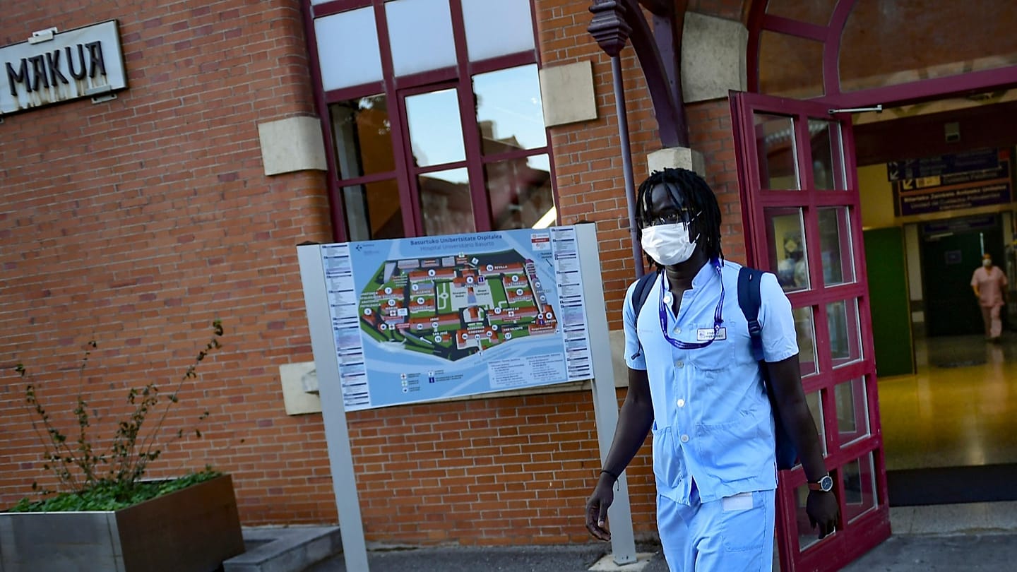 Record numbers of foreign doctors fill Spain's healthcare gaps. But is it enough?