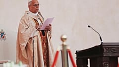 ترأس البابا ليو الرابع عشر القداس الإلهي في ملعب مالابو، بمدينة مالابو، غينيا الاستوائية، يوم الخميس 23 أبريل/نيسان 2026، في اليوم الأخير من زيارته الرعوية لأفريقيا التي استمر