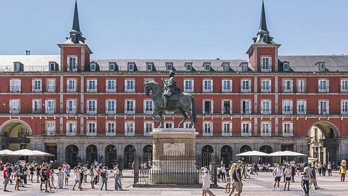 Viaggio in Spagna 2026: Novità su hotel storici e attrazioni culturali da non perdere 1 Viaggio in Spagna