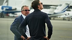 El enviado especial de la Casa Blanca, Steve Witkoff (izquierda), y Jared Kushner en Teterboro, Nueva Jersey, el 13 de julio.