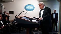 Donald Trump in conferenza stampa