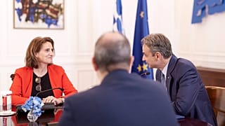 Συνάντηση Κυριάκου Μητσοτάκη - Τερέσα Ριμπέρα στο Μέγαρο Μαξίμου
