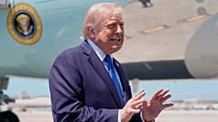 US President Donald Trump speaks to reporters before boarding Air Force One at Palm Beach International Airport in Florida, 25 April, 2026