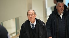 Ο Claude Guéant, πρώην στενός σύμβουλος του πρώην προέδρου της Γαλλίας Νικολά Σαρκοζί, στο δικαστήριο στο Παρίσι, Γαλλία, Πέμπτη 25 Σεπτεμβρίου 2025.