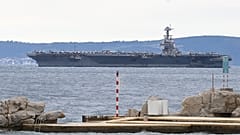 Die USS Gerald R. Ford läuft am Samstag, 28. März 2026, in den Hafen von Split, Kroatien, ein. 