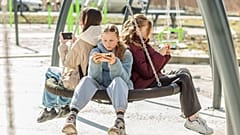 EU führt Alterscheck-App ein: Schutz für Kinder vor Grooming und schädlichen Inhalten