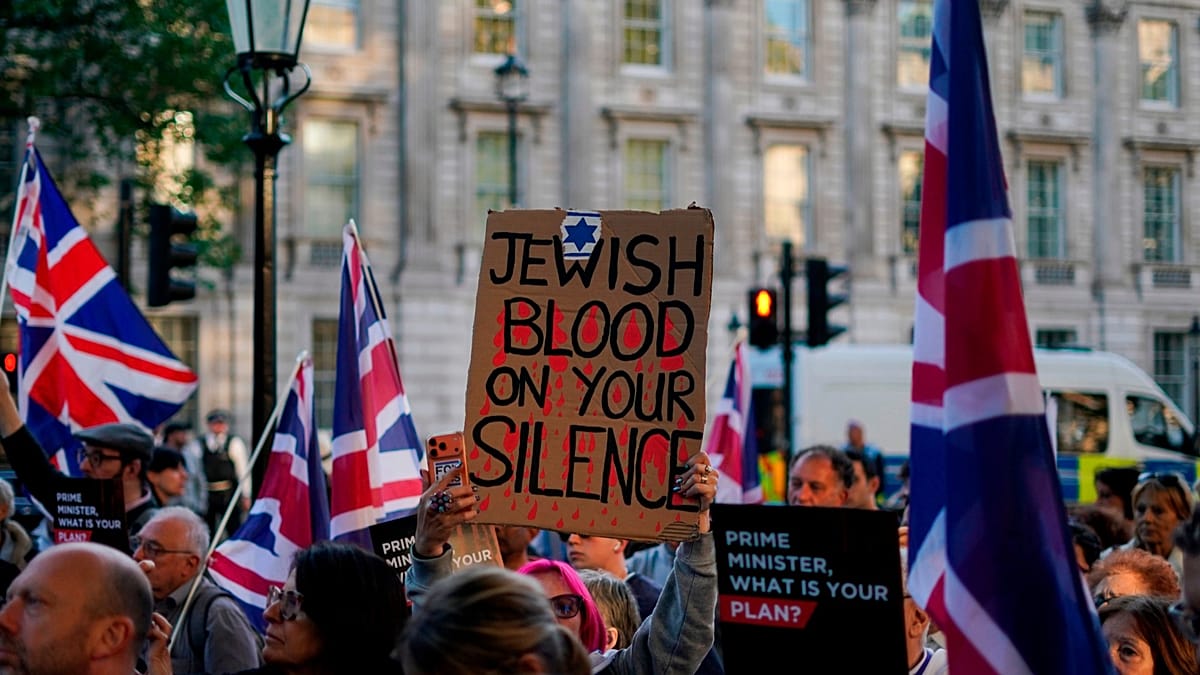 „Gyilkossági kísérlet Londonban: Súlyos sérülések és fokozott terrorfenyegetettség” „Gyilkossági kísérlet Londonban: Súlyos sérülések és fokozott terrorfenyegetettség”