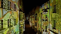 In Italien erstrahlen die Straßen am 30. April 2026 zum Brixen Water Light Festival 2026.