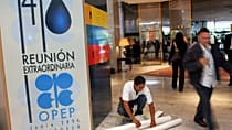 L'OPEP+ relève sa production pétrolière malgré le retrait des Émirats