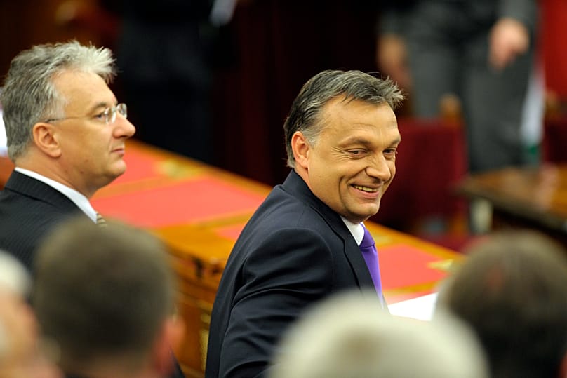 Orbán Viktor és Semjén Zsolt a Fidesz-KDNP frakciójának alakuló ülésén 2010. május 5-én