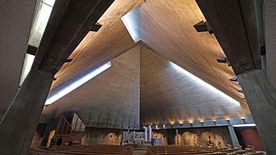 Following the deconsecration of the St Andreas parish church in Würzburg, the building is to be converted into a bouldering gym.