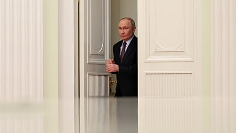 Vladimir Poutine a reconnu les difficultés de l'économie russe.