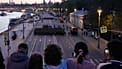 Российские военнослужащие маршируют по Красной площади перед репетицией военного парада в честь Дня Победы в Москве, понедельник, 4 мая 2026 года.
