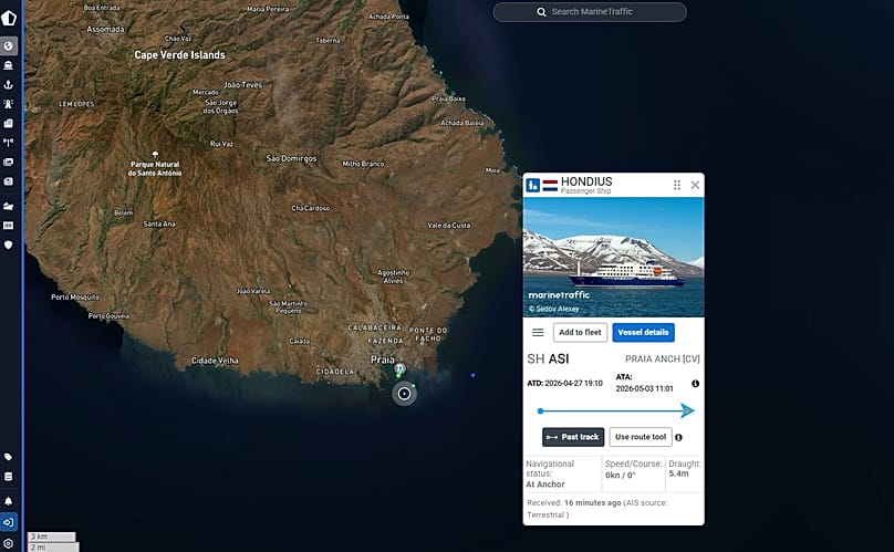 La position du Hondius le 6 mai  à 10h30 CET, Près du port de Praia au Cap-Vert