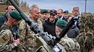 Prezydent Polski Karol Nawrocki i prezydent Litwy Gitanas Nausėd podczas ćwiczeń „Brave Griffin 26–II”, 6 maja 2026 r. w miejscowości Kamień na Litwie