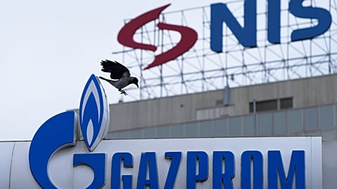NIS és GAZPROM logó, Belgrád, Szerbia