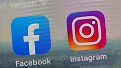 ARQUIVO - Vista dos logótipos das aplicações para telemóveis, a partir da esquerda, do Facebook e do Instagram, em Nova Iorque, 5 de outubro de 2021